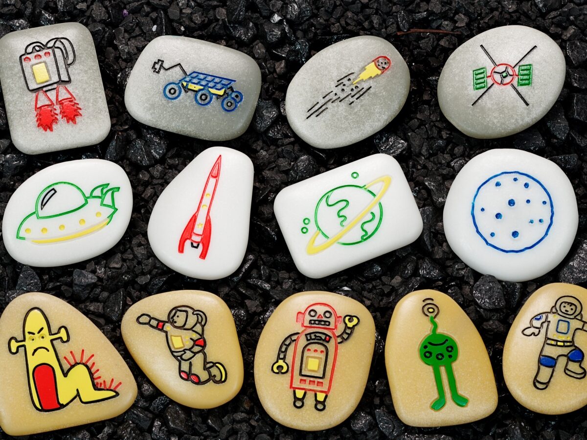 Set of 13 illustrated story stones with outer space theme